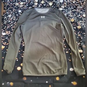 Under armor athletic wear tag list Gray workout shirt